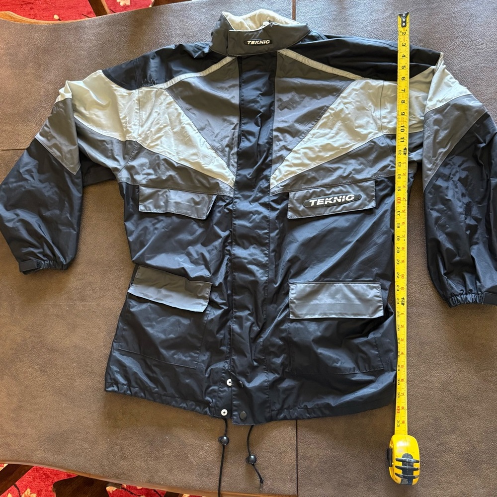 Teknic Black and Gray Men's Jacket